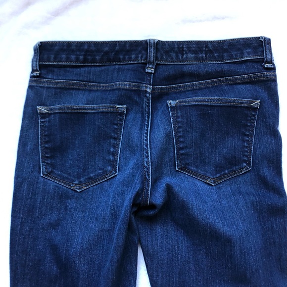 Gap Women’s 1969 Modern Flare Dark Wash Jeans, Size 29 Regular - Picture 12 of 16